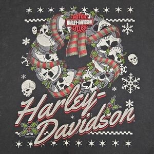 Harley-Davidson Festive Skull Wreath Tee - Black and Red